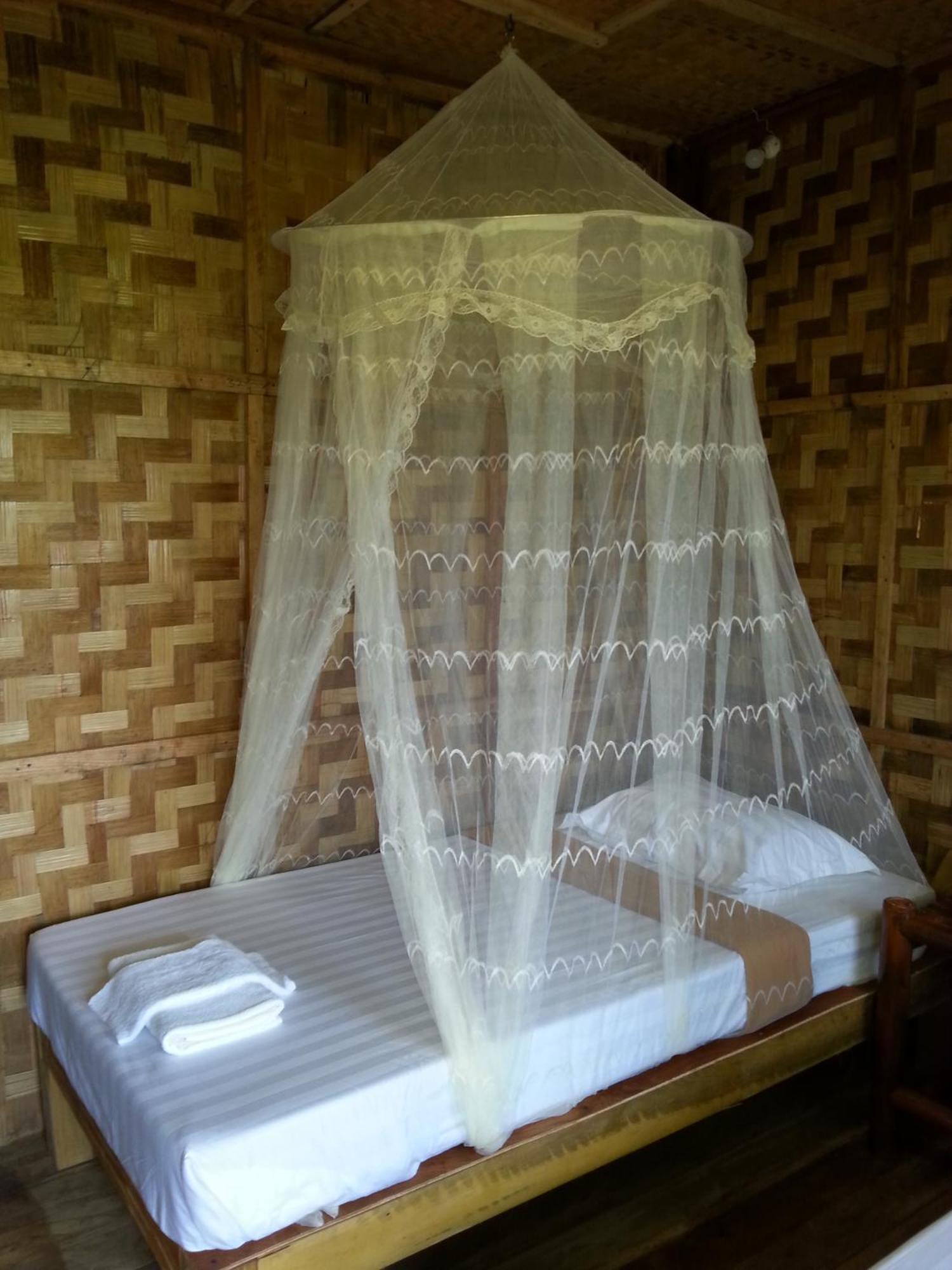Ngwe Saung Garden Guest House ングウェ・サウン エクステリア 写真